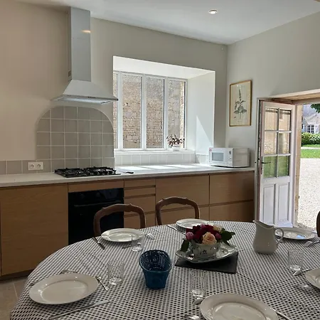 Maison Melusine Holiday home *