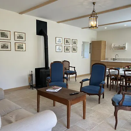 Holiday home Maison Melusine